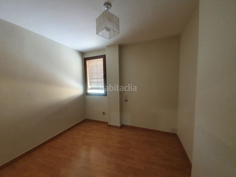 Foto f756c7aa-87fa-4825-b762-66acaf512cfa. Pis a calle juan pedernal 1 a Guadix