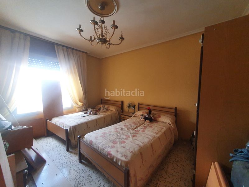 Foto 4c4dc0e5-df7d-43bf-bb2f-57a796289a3d. Appartamento in avenida mariana pineda 8 in Guadix