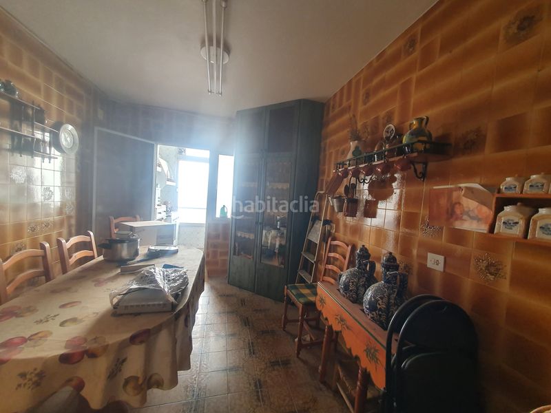 Foto b9902854-36e3-4d1f-a7ab-36e3178e5812. Appartamento in avenida mariana pineda 8 in Guadix
