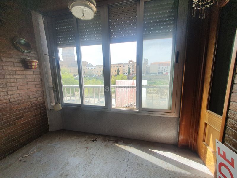 Foto bef4bba8-0487-40ae-82e5-1d6fea00de73. Appartamento in avenida mariana pineda 8 in Guadix