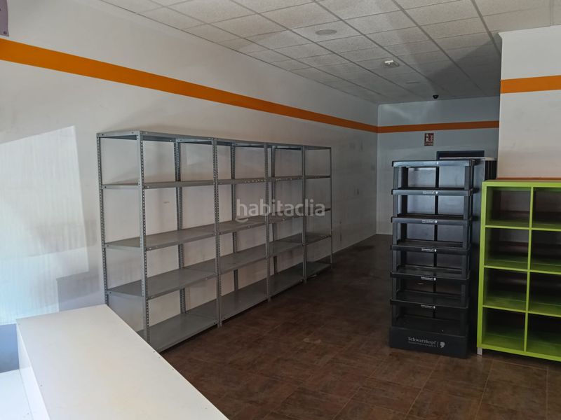 Foto 4138e801-c10b-4c82-9522-390f99237491. Local comercial a calle granada 13 a Guadix