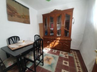 Casa  Calle arcediano valverde 20. Casa de dos planta s en el centro de guadix a reformar