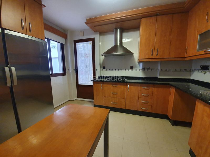 Foto df5b2b17-41f5-40dc-af1b-02be9319ca2c. Pis a calle pablo picasso 3 a Guadix