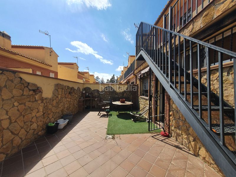 Foto c5bb9114-9e55-4a7b-b4a4-6ea68bc5177e. Casa adossada amb aparcament a Guadix