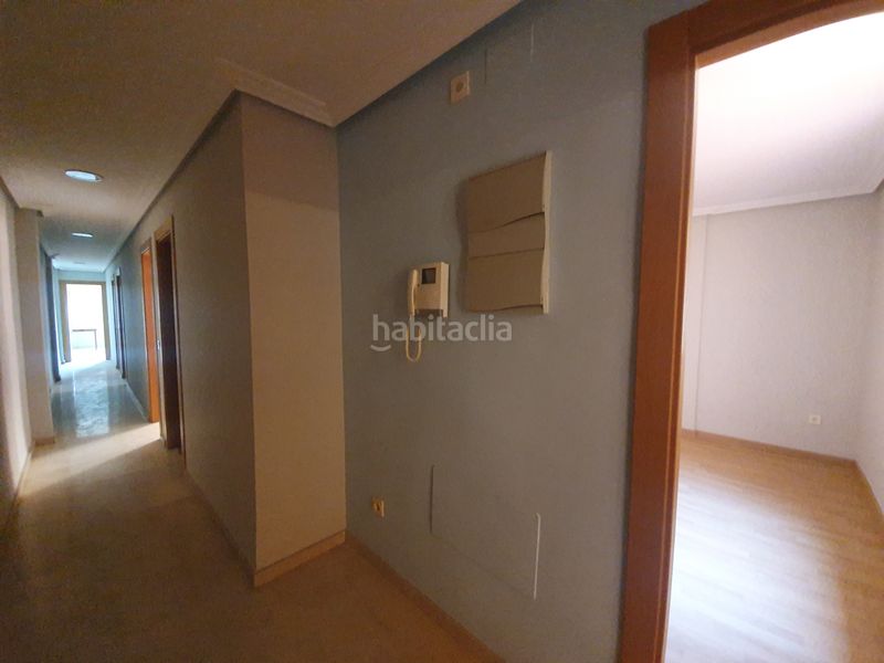 Foto 4d14b964-98a7-4a80-a81e-0738e56f7086. Flat in avenida mariana pineda 35 in Guadix