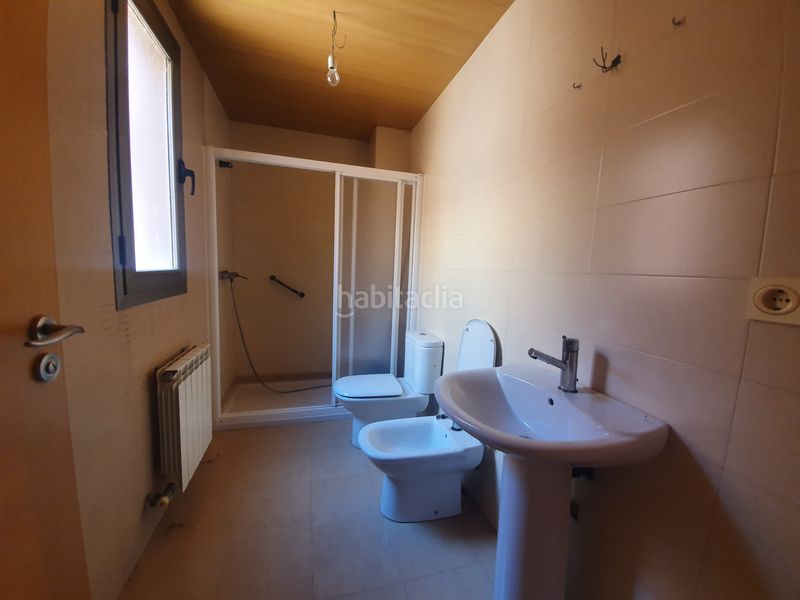 Foto ce346acb-93e3-415b-a891-11a5b0dc3d82. Flat in avenida mariana pineda 35 in Guadix