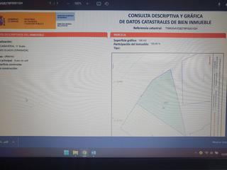Terreny residencial  Poligono peri 3. Dos solares urbanos en guadix