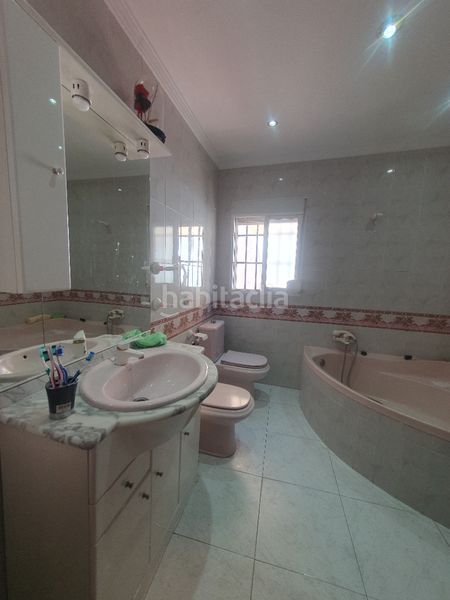 Foto 013ed31d-9223-4bd0-ad1b-6be1e6fa2d41. Casa a calle larga 31 a Guadix