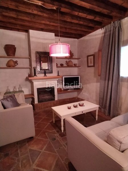Foto d29214ef-2826-4e0b-9ba2-8c0949095d18. Casa a Guadix