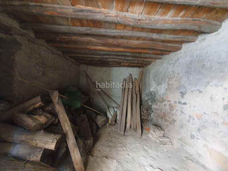Foto 76f1447d-cead-4b5c-b2ae-978ee54175de. Casa a Peza (La)