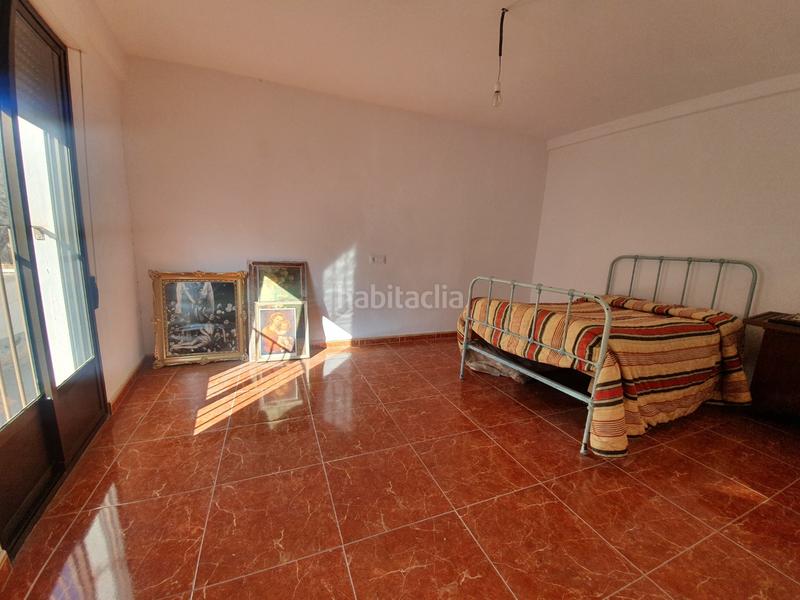Foto 3b3a6925-cc4d-4d8c-ada4-b06a8d98e299. Casa  dos plantas con cochera en Guadix