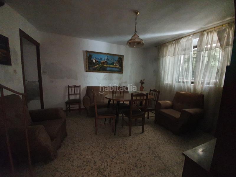Foto d6cd328c-2269-485b-bd6e-cc1ae965411e. Casa  dos plantas con cochera en Guadix