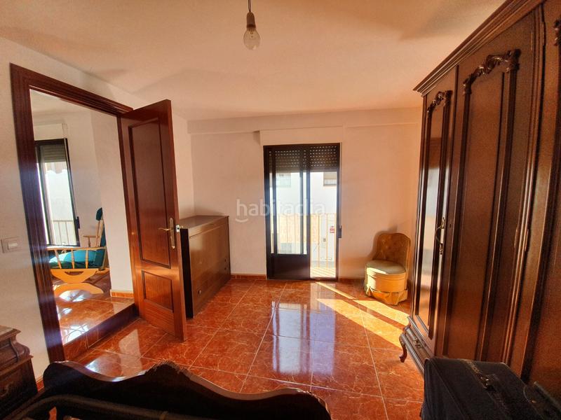 Foto ef25fc37-cf70-43d7-a31c-1b026e6d5982. Casa  dos plantas con cochera en Guadix