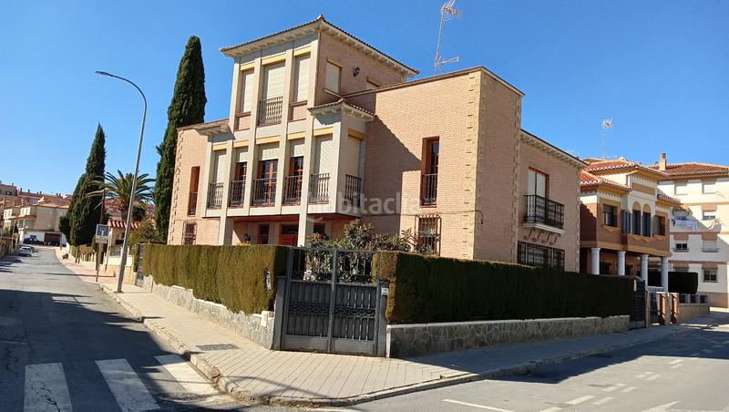 Foto 0f0c5a48-166d-47a3-aa84-f102ac45d3cb. Chalet mit parking in Guadix