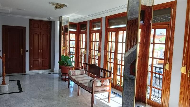 Foto df5fb560-65ec-424b-9173-0c30ab52c17a. Chalet mit parking in Guadix