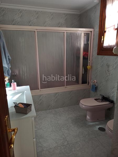 Foto efbf4c90-8a97-4d82-940e-a16fc522dcd0. Chalet mit parking in Guadix