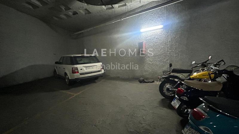 Foto c7ca683c-41a3-4a91-ab92-cd65bb3e51e6. Pis amb aparcament a Alfalfa - Santa Cruz Sevilla