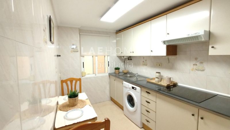 Foto 1ce14af4-7fa6-45ee-8296-035a1bacfd2f. Planta baixa amb aparcament piscina a Playa Muchavista Campello (el)