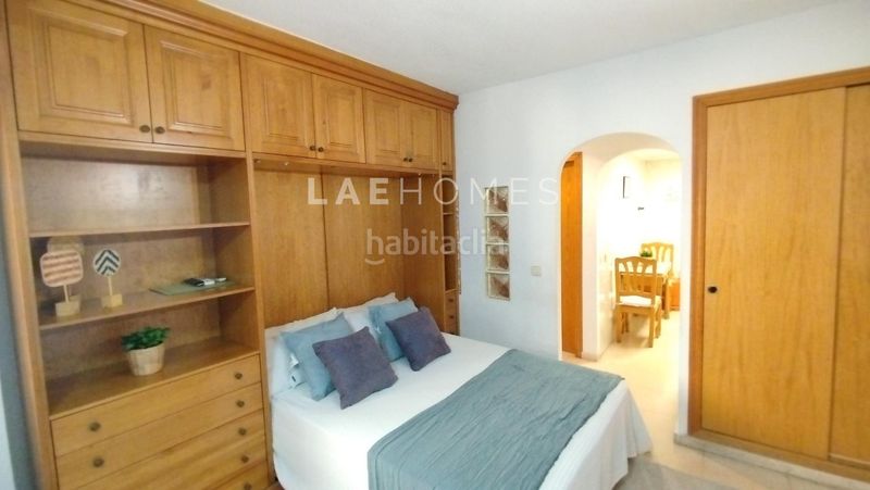 Foto c1318441-9e33-4341-86ce-dd6583996174. Planta baixa amb aparcament piscina a Playa Muchavista Campello (el)