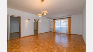 Etagenwohnung  Carrer balmes. Amplio piso exterior con balcón y 5 habitaciones en sant gervasi