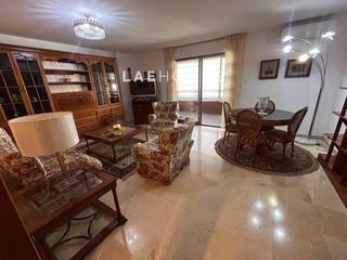 Lloguer Pis  Calle eusebio sempere. Piso en alquiler en alicante centro con garaje