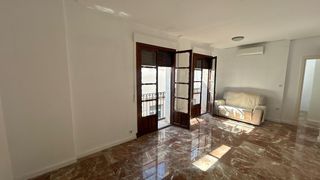 Location Appartement à Alfalfa - Santa Cruz. Piso exterior avda. constitucióncatedral