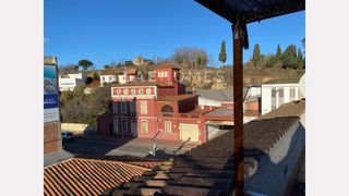 Haus  Carrer carrer roig i jalpí. Encanto mediterráneo en el centro, amplitud y vida a un paso del