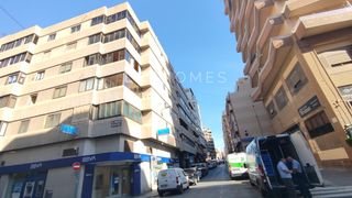 Miete Büro  Calle general o'donnell. Clínica en alquiler en el centro de alicante