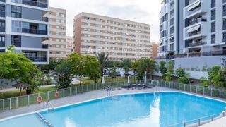 Pis  Calle med pedro orts. Piso en venta en el pau i