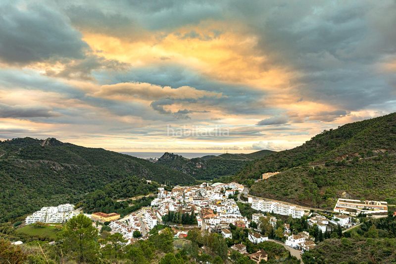 Foto 336ab69d-b3b2-42f9-8534-9ac17d197124. Àtic amb calefacció aparcament piscina a El Paraíso Benahavís