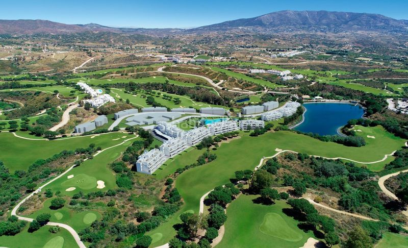 Foto 38e325bf-b8db-4bd3-b1ac-3224e9fcfa5c. Àtic amb calefacció aparcament piscina a La Cala Golf - Lagar Martell Mijas