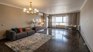 Pis  Avenida estacion, de la. Exclusiva vivienda en el edificio maristas