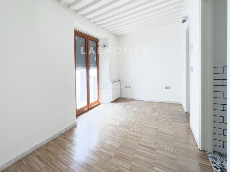 Foto b68e1b19-be57-4c4b-a3a3-d3baff95b62a. Dúplex amb calefacció a San Julián Sevilla
