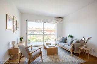 Àtic  Calle pau casals. Ático con terraza, azotea privada y piscina en torreblanca, sant