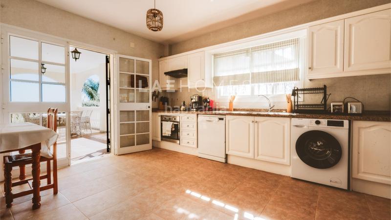 Foto 220da37b-fbcb-48cb-90b4-2793d4926a1d. Chalet mit heizung parking pool in Marbesa Marbella