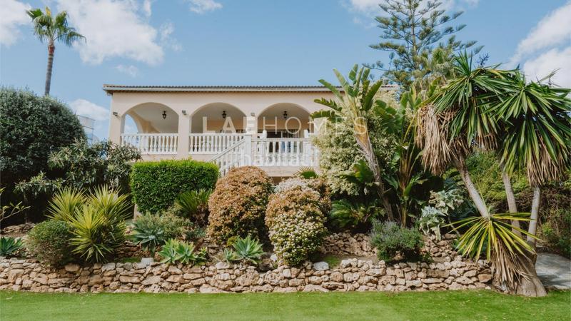 Foto e952649d-9ce2-4d12-a62b-deeca2dc890d. Chalet mit heizung parking pool in Marbesa Marbella