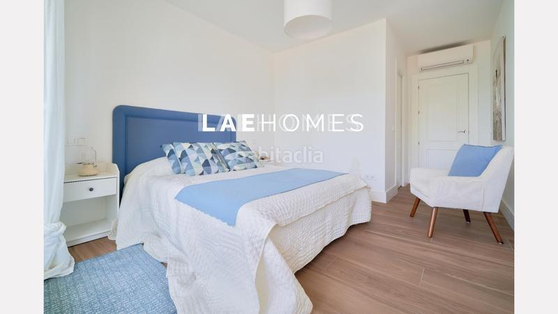 Foto 374032c0-f7fa-40a6-a31e-4abcb5004361. Etagenwohnung mit heizung parking in Limonar Málaga