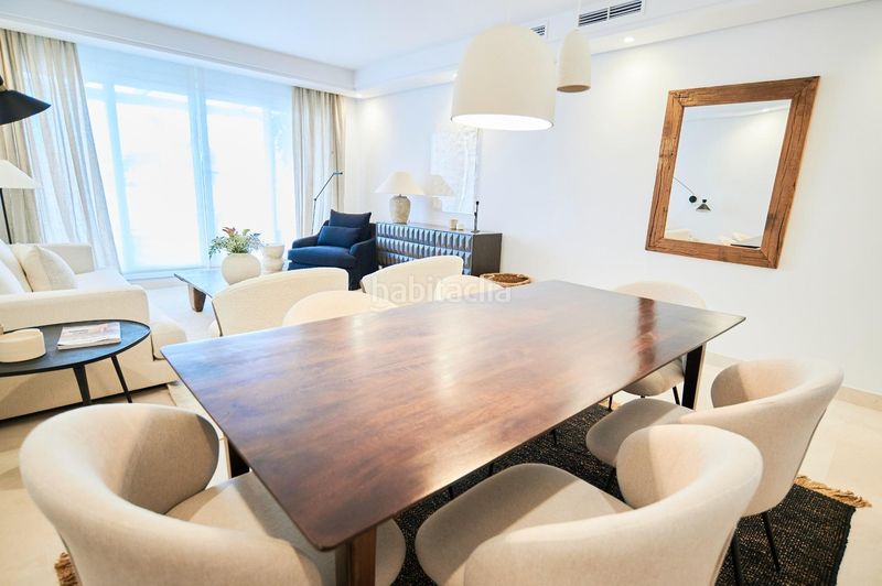 Foto 5e194068-4134-42f4-93df-783d751fd582. Apartament amb calefacció aparcament piscina a Los Naranjos Marbella