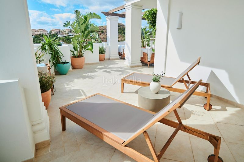 Foto 6deffbe3-71c5-41d9-8236-3cead530701e. Apartament amb calefacció aparcament piscina a Los Naranjos Marbella