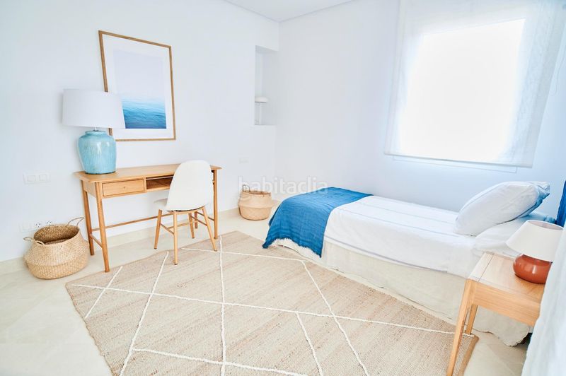 Foto a7d39b86-6fa9-4d02-9945-47b83d62690c. Apartament amb calefacció aparcament piscina a Los Naranjos Marbella
