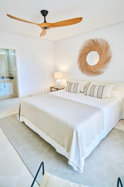 Foto b3823869-305f-4c0f-bf7e-469d57e1d687. Apartament amb calefacció aparcament piscina a Los Naranjos Marbella