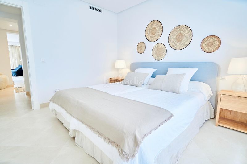 Foto bbff1180-2cc7-4d45-940c-dc7077c6ce1e. Apartament amb calefacció aparcament piscina a Los Naranjos Marbella