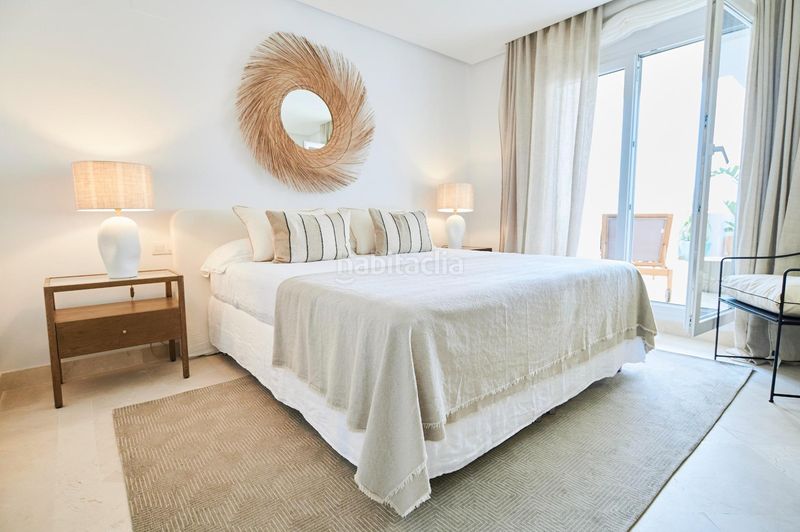 Foto d565c6a7-5160-461c-9bda-7cda9994c3c2. Apartament amb calefacció aparcament piscina a Los Naranjos Marbella