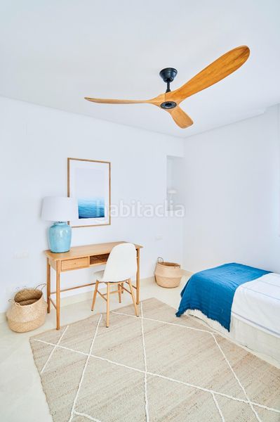 Foto eb4eab1b-45b8-4a55-ba91-31f4598aeb7b. Apartament amb calefacció aparcament piscina a Los Naranjos Marbella