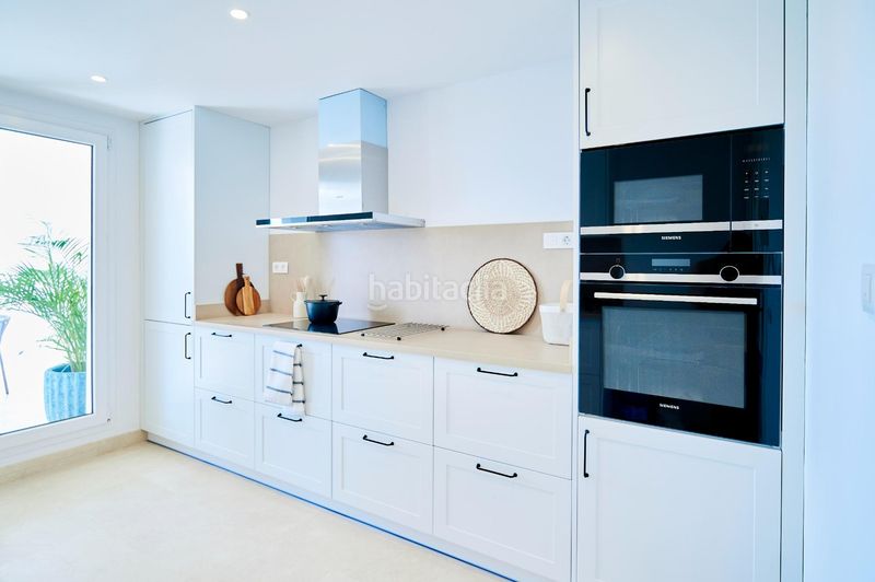 Foto f9246948-b579-400c-ae2d-5e0fd53857ff. Apartament amb calefacció aparcament piscina a Los Naranjos Marbella
