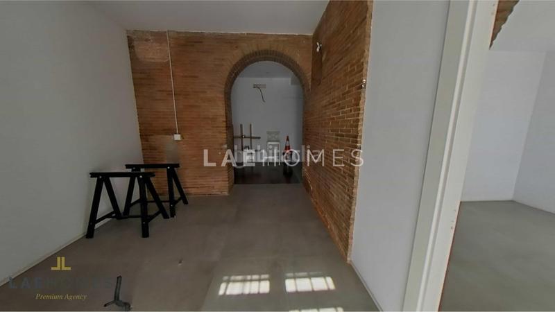 Foto 86c45fe0-c6fc-4236-a746-ad362f047288. Rent business premise in La Malagueta - Monte Sancha Málaga