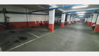 Aparcament cotxe a Alipark. Garaje para moto en venta en medico pedro herrero   alipark
