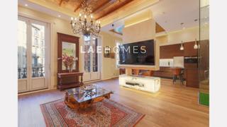 Piso  Ronda universidad. Exclusivo piso junto a plaza universidad en el eixample de barce