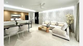 Appartement  Avenida duque de ahumada. Elegante apartamento reformado con vistas frontales al mar en el