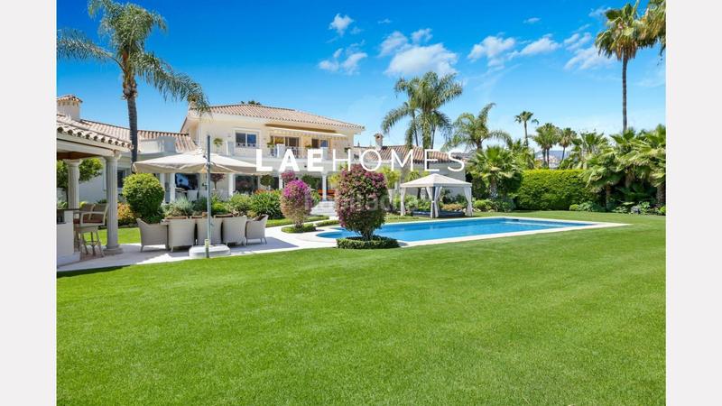 Foto 07fd3502-1e2a-46ff-868d-9e82e8332aa4. Chalet villa reformada estilo andaluz en la cerquilla, nueva andalucia en Marbella